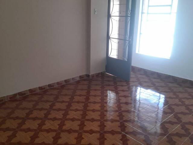 Casa para Venda em Jacareí - 5