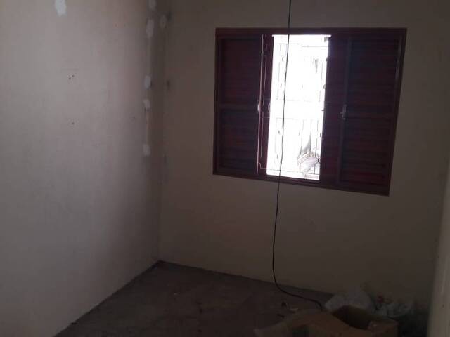 Casa para Venda em Jacareí - 5
